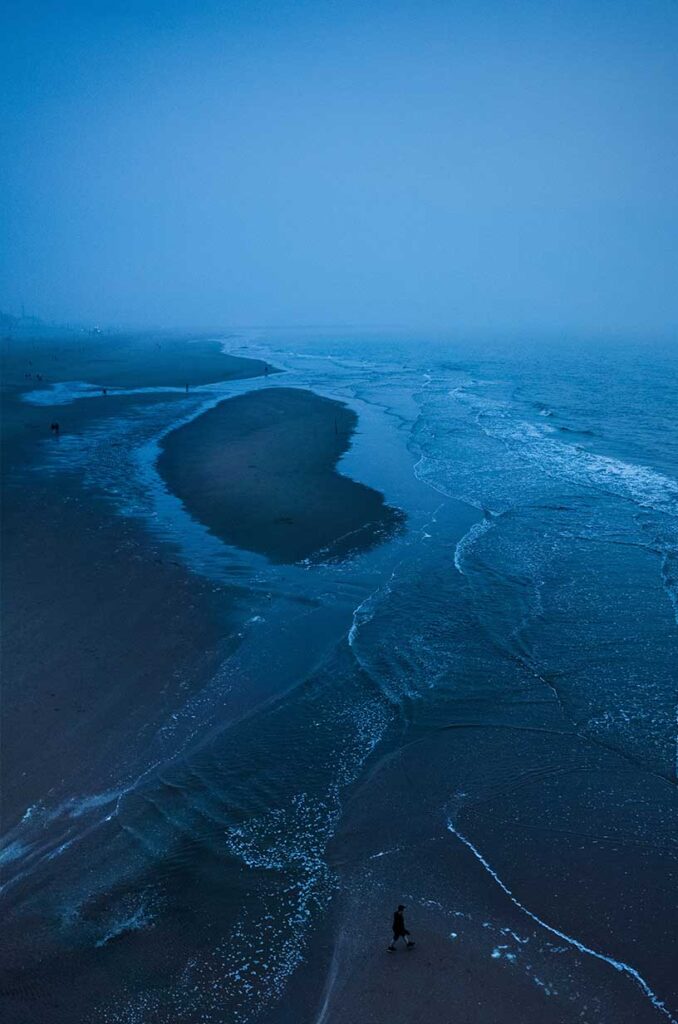 Pláž - modrá hodina